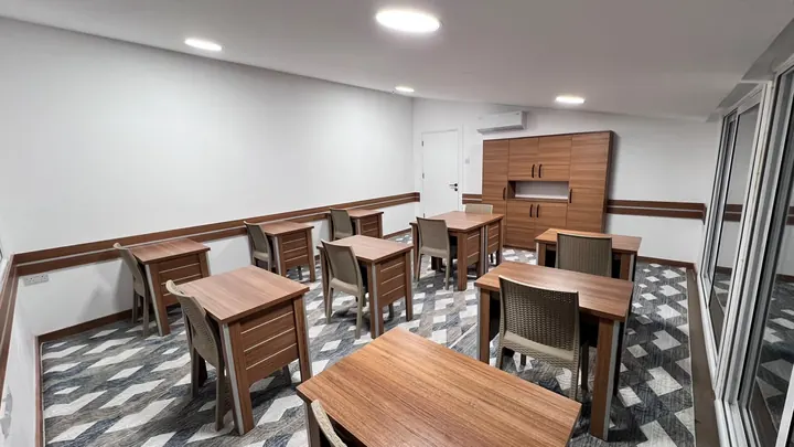Hale Sultan Öğrenci Yurdu etüt sınıfı sessiz çalışma alanı
